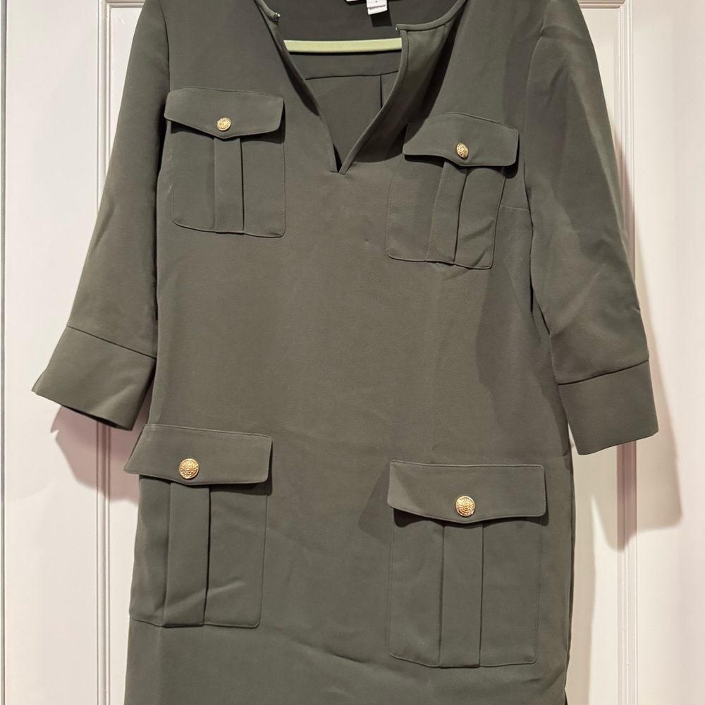 Diane Von Furstenberg Green Sheath Dress V-Neck 3/4 Sleeve